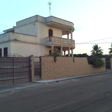 Πανσιόν Sea And Blue Sky 2